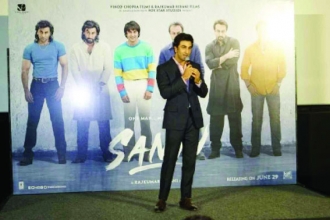 Trailer of ‘Sanju’ Released: Ranbir Kapoor Looking as Convincing as Sanjay Dutt in Munna Bhai