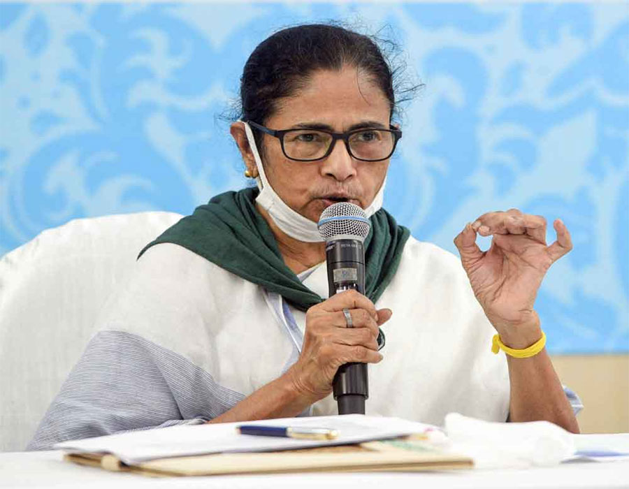'False cases against BJP leaders' in Bengal: SC seeks Mamata govt's reply