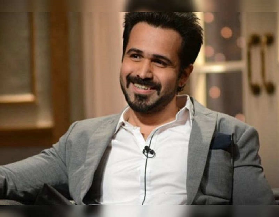 Emraan Hashmi is back to the 'magical dark rooms called theatres'