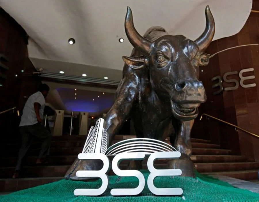 Equity indices gain after choppy start, RIL up 2%