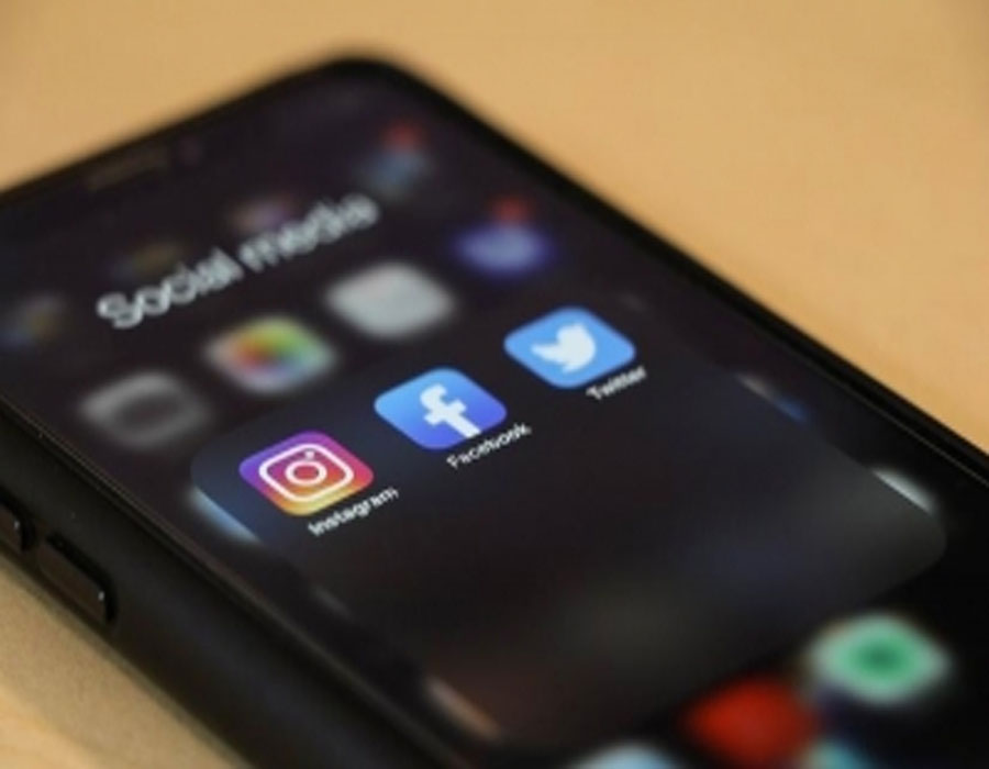 Instagram adding easier access for people with eating disorders
