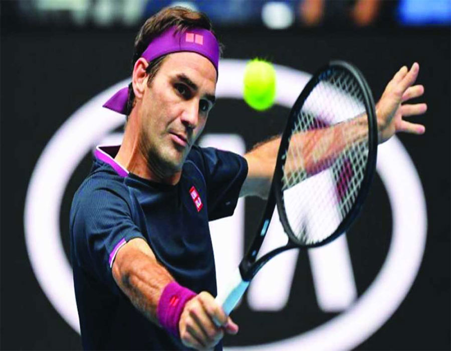 Federer returns with win after 13-month gap