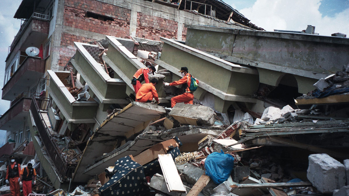 A strong earthquake jolts Indonesia