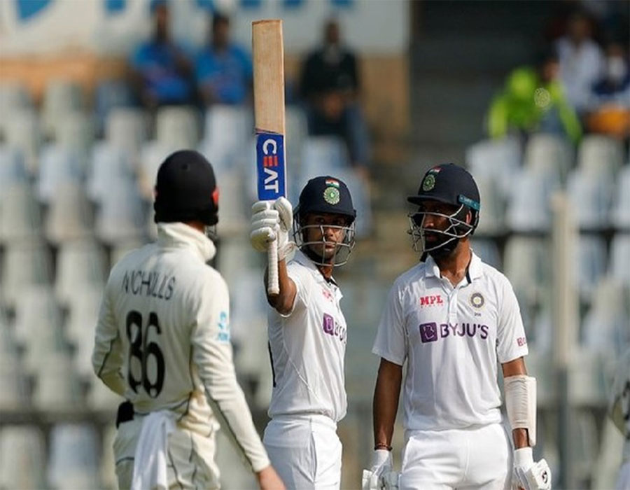 Agarwal-Pujara pair adds 107 runs, India stretch overall lead to 405
