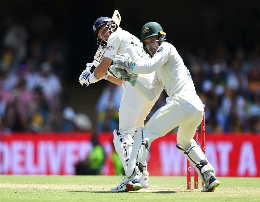 Ashes, 1st Test (Tea - Day 3): Malan and Root try to rebuild after England lose openers