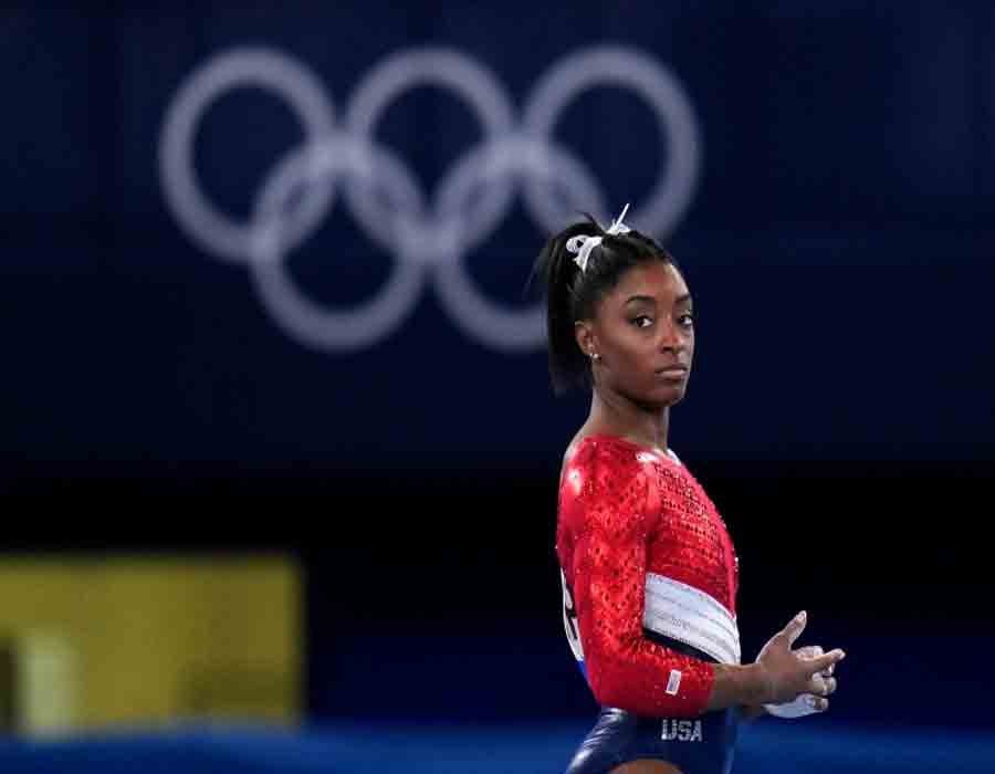 Fans divided over Simone Biles' withdrawal from floor exercise final