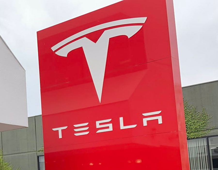 Female worker sues Tesla for 'rampant sexual harassment' in US