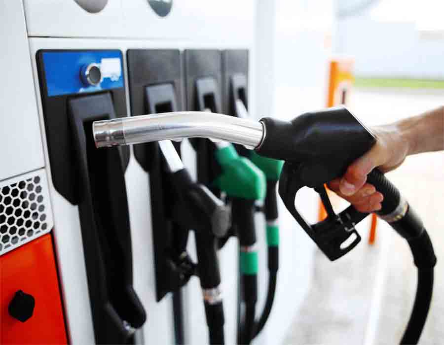 Fuel prices hiked again by 35 paise/ltr for 5th consecutive day