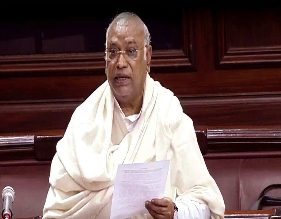 Govt should call all-party meeting: Kharge