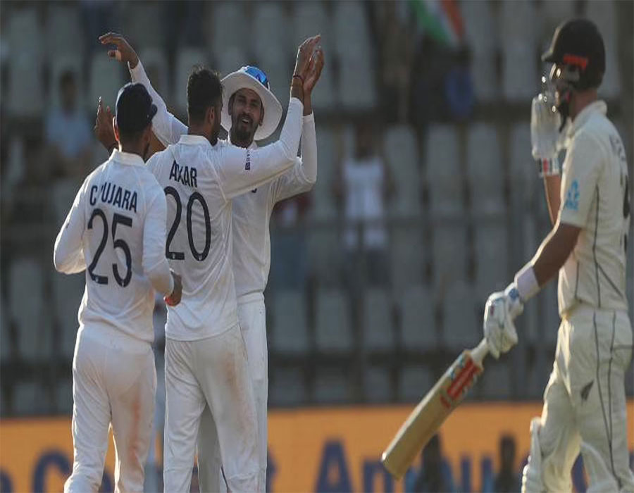 India demolish New Zealand by 372 runs, claim series 1-0