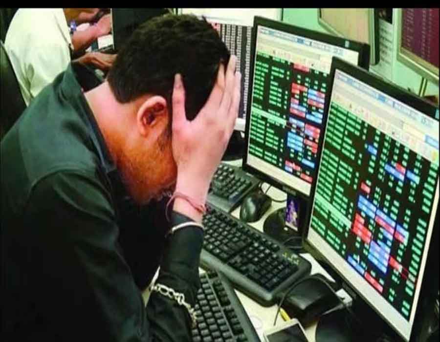 Indian equity slumps further in closing hours; Sensex 2,702 pts down