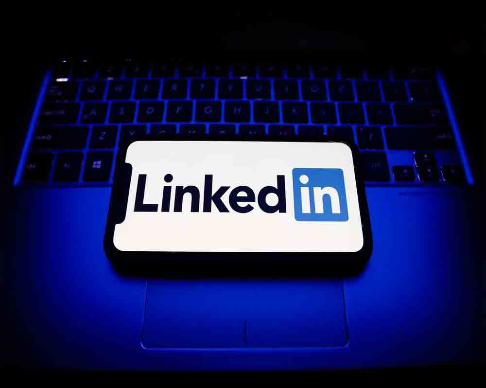 Indian working women more worried about job availability: LinkedIn