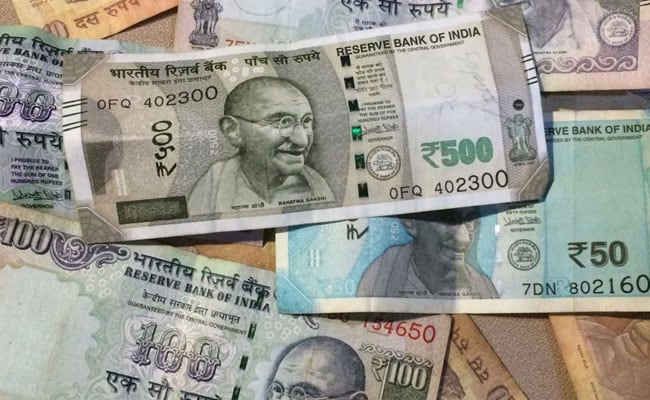 INR Weakens To Record Low Against US Dollar