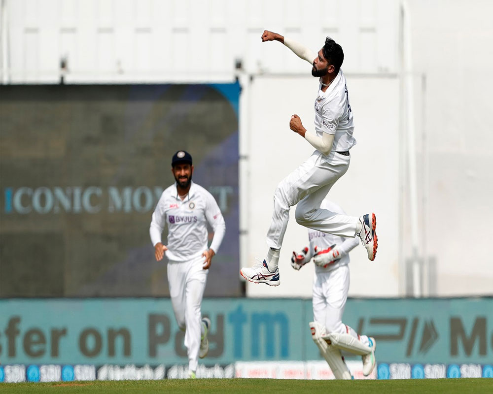 New Zealand all out for 62 in reply to India's 325