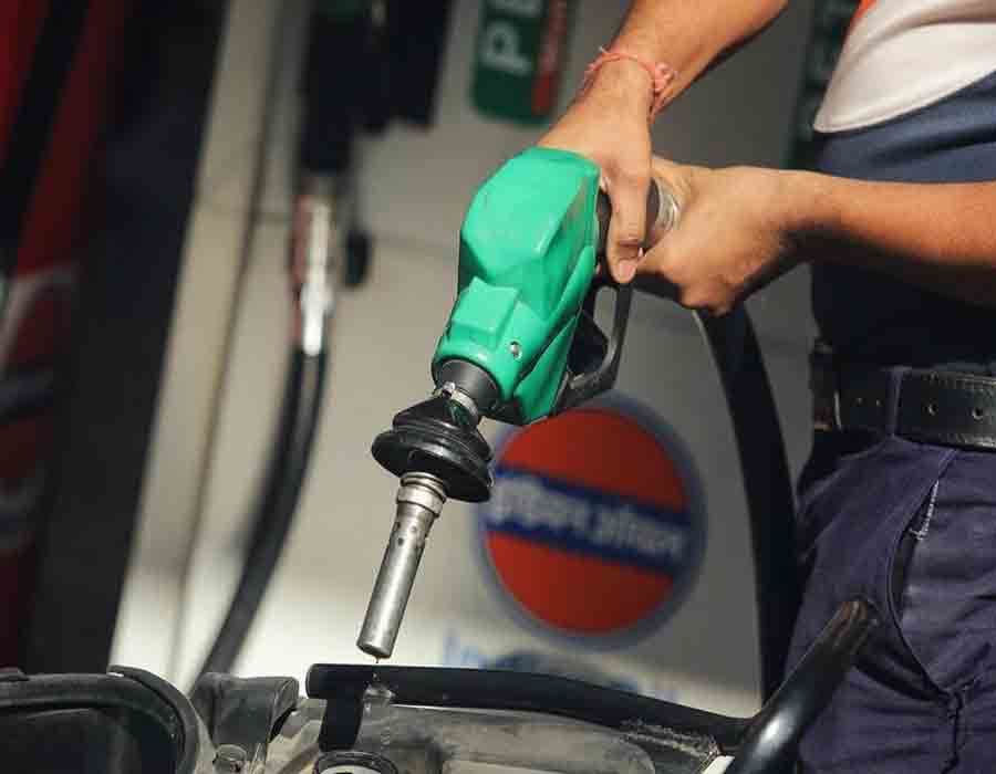 Petrol, diesel prices remain static as global oil prices softens