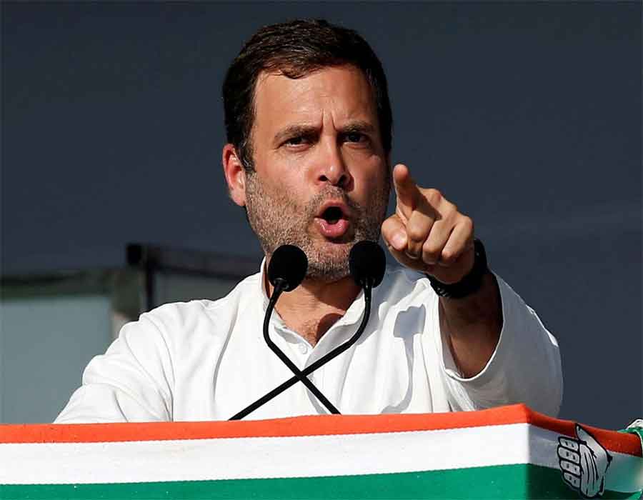 Rahul takes potshot at Modi over dead bodies in Ganga