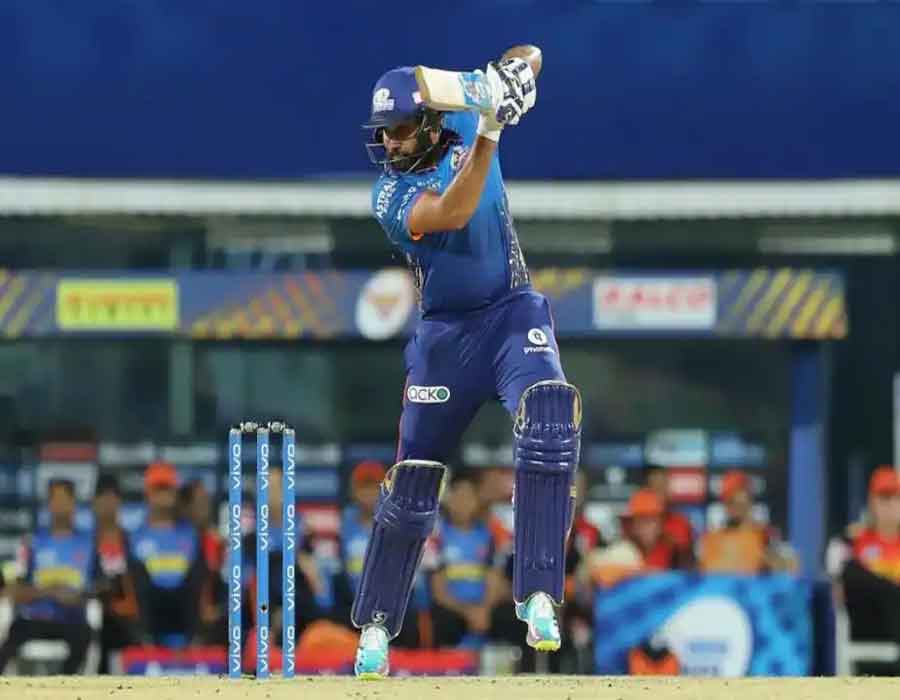 Rohit Sharma fined Rs 12L for MI's slow over rate vs DC