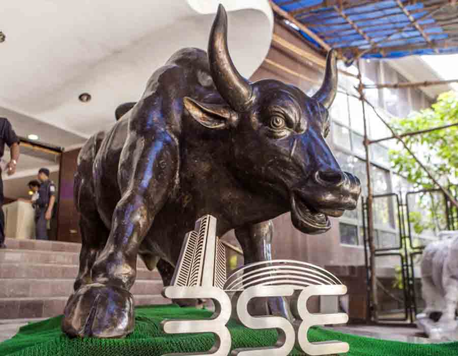 Sensex tumbles 650 points; metal, oil & gas lead selloff