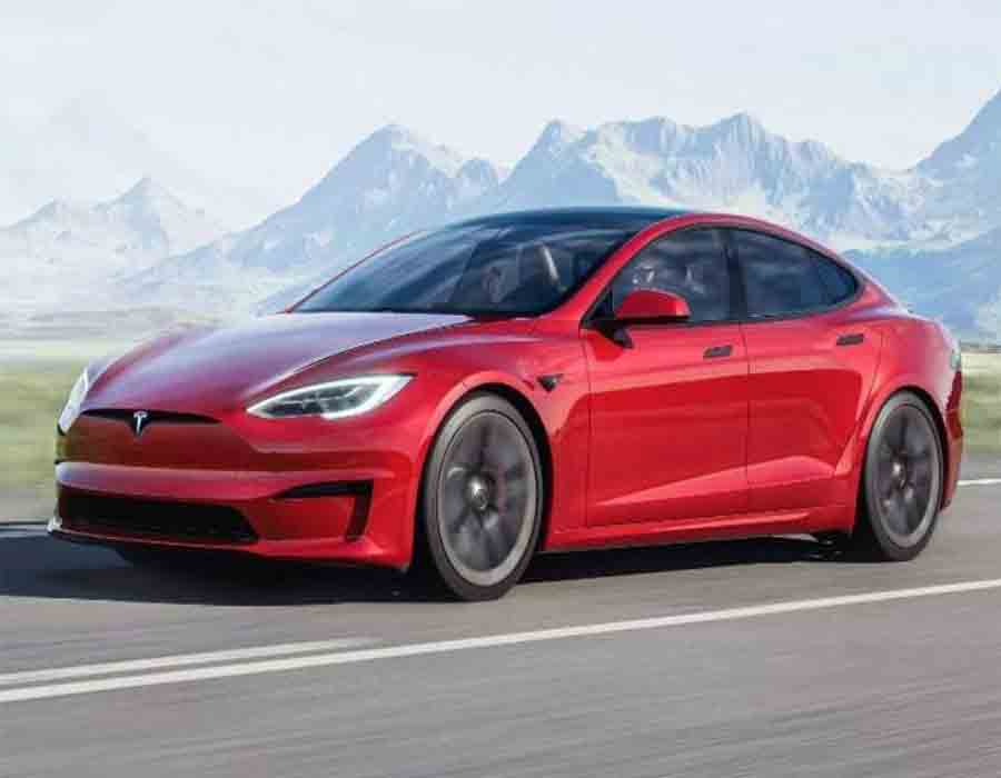 Tesla Model S Plaid catches fire in US: Report