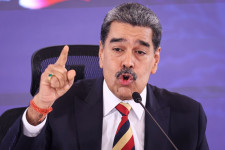 US targets Venezuela: President, Wife Captured